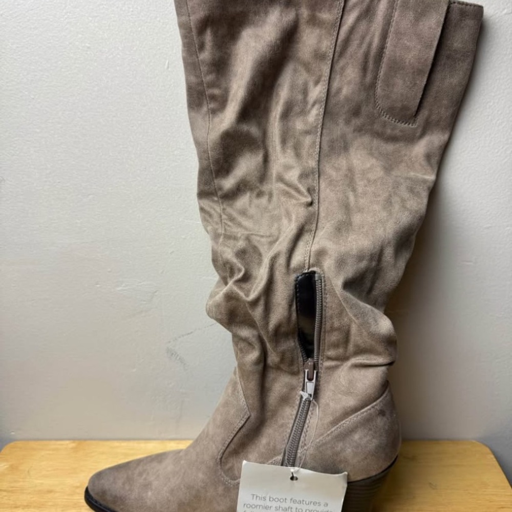 SOUL Naturalizer Taupe Over the Knee Boots